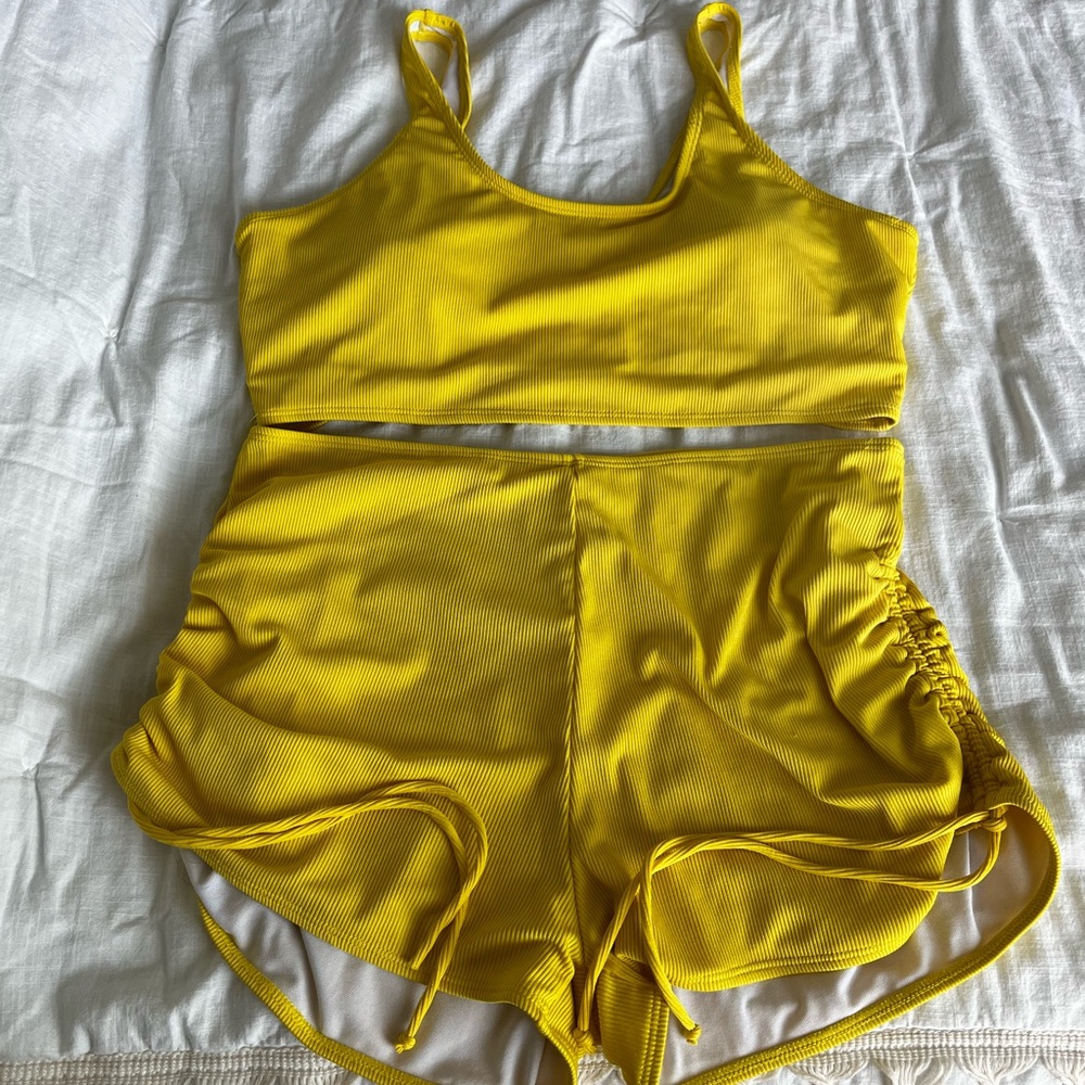 SHEIN Two piece bathing suit